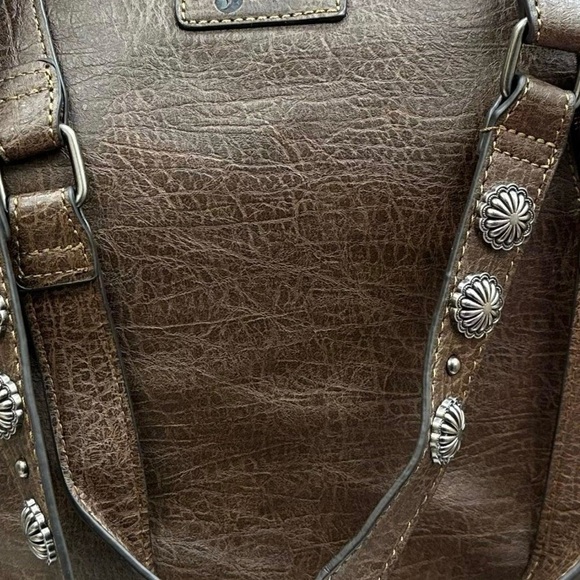 Trenditions Women's Justin Aztec Jacquard Conceal Carry Tote - Picture 8 of 8